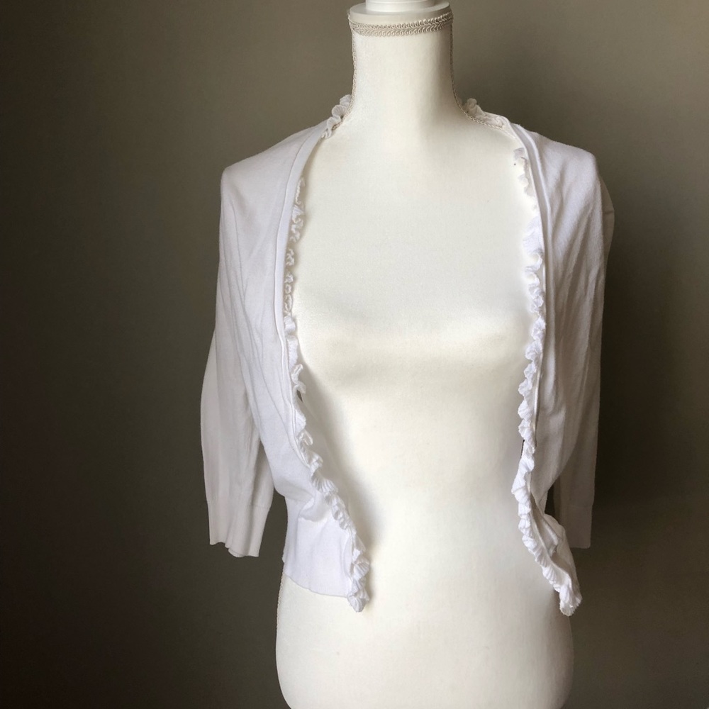 Old Navy ruffle front cardigan